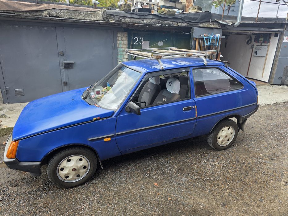 Сімейне авто Таврія Nova