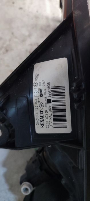 Lampy przód laguna III