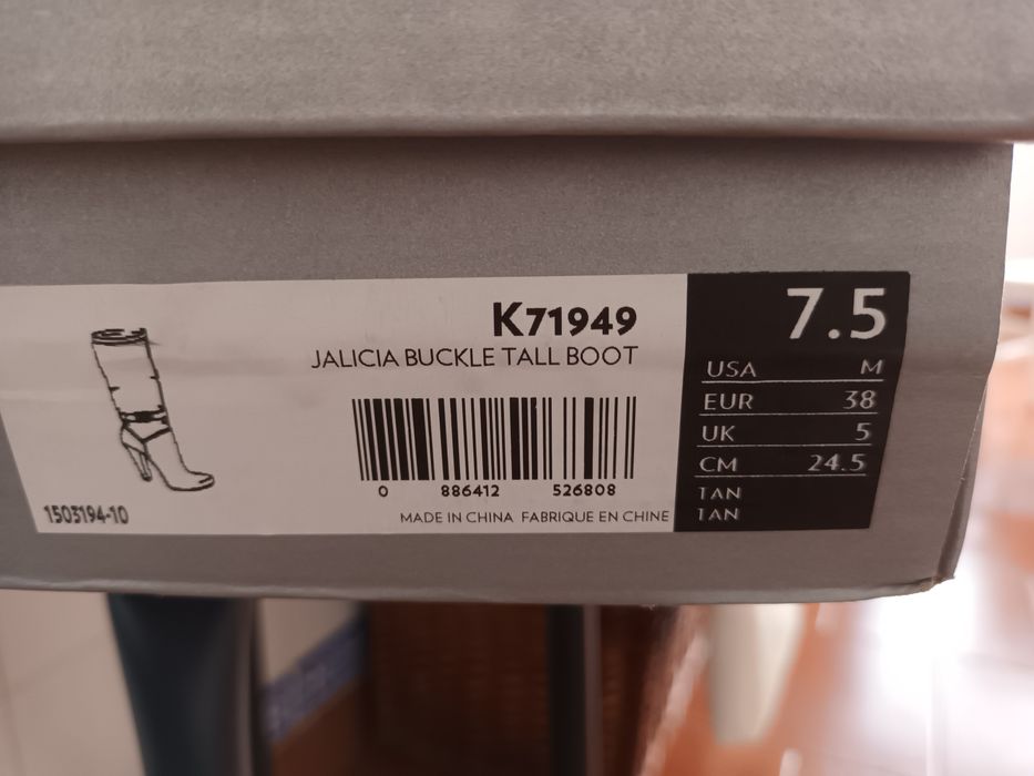 Botas ROCKPORT ,de cano alto em pele