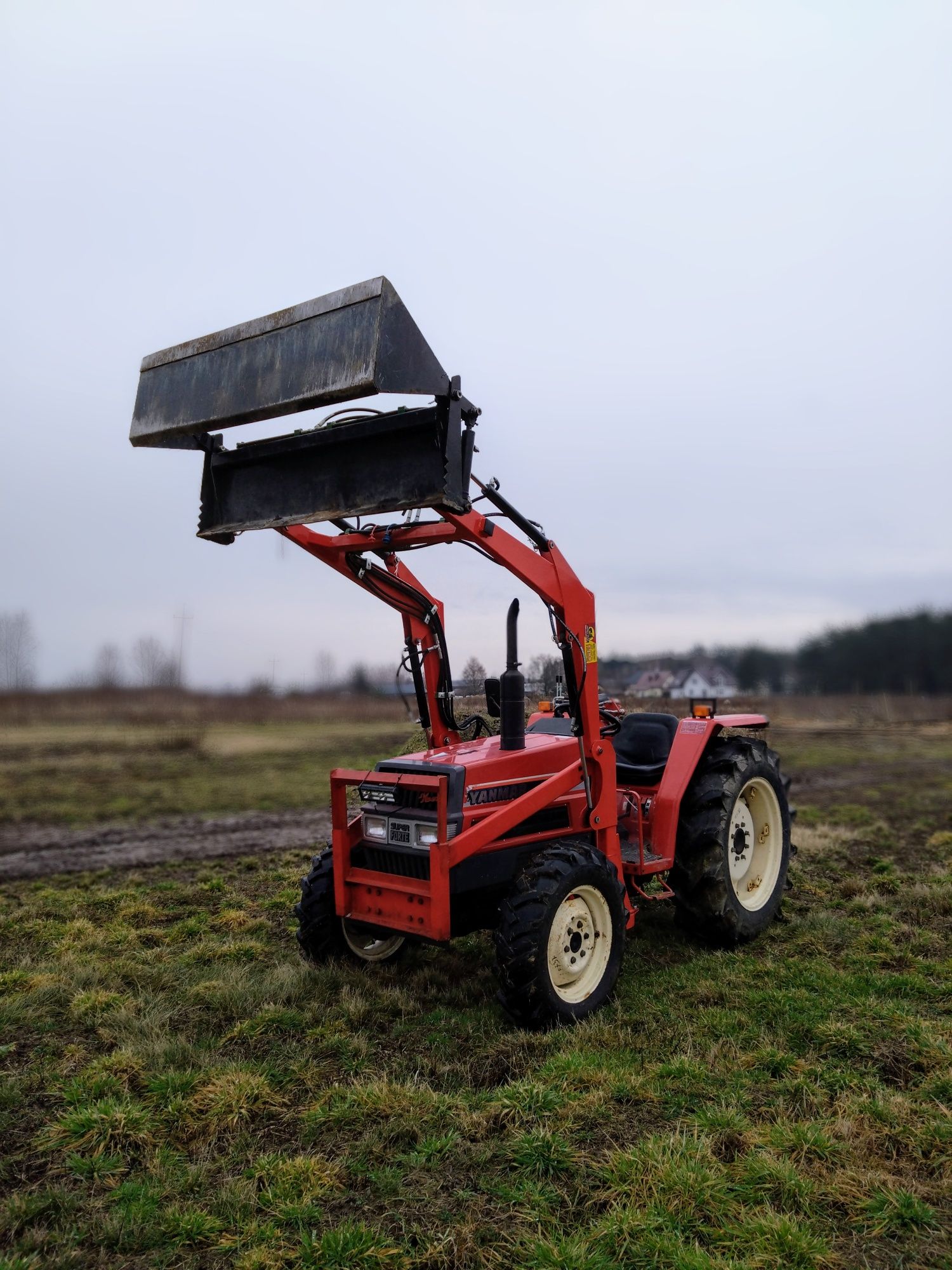 YANMAR FX32D 4x4 doinwestowany traktorek FV VAT zadbany ciągnik