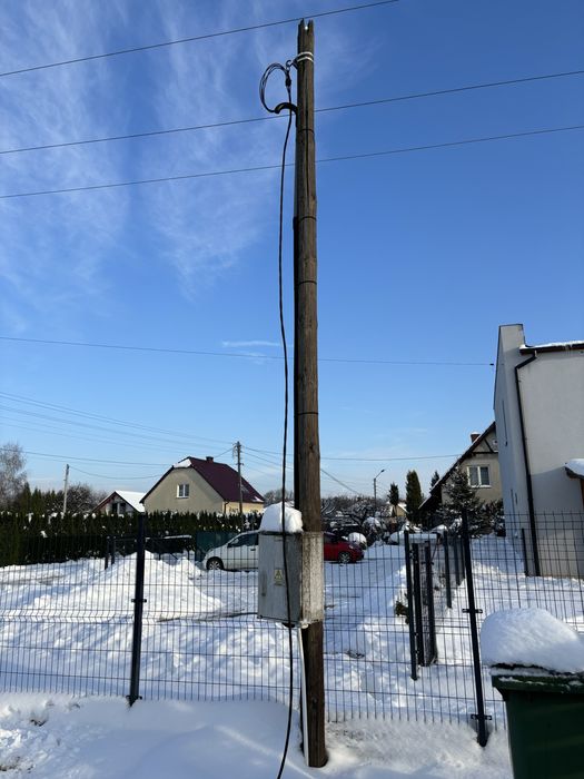 Słup budowlany energetyczny