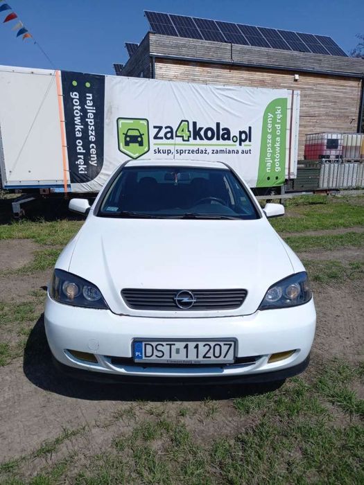 1,6 benzyna plus LPG / klima / sedan