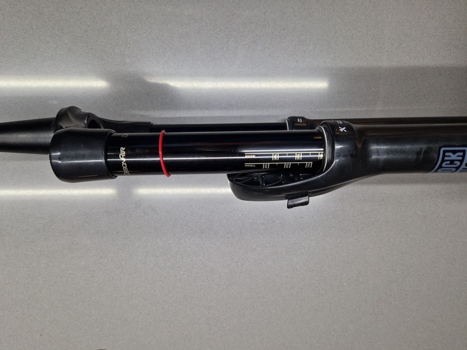 Yari /Lyrik Ultimate Charger 2.1 170mm 29"