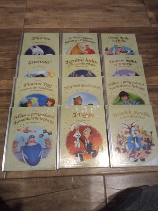 Złota kolekcja książek Disneya 60 zl