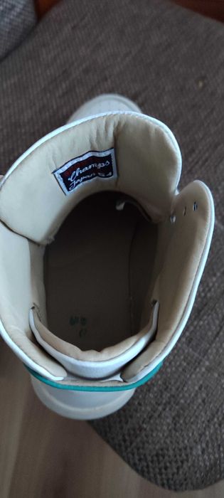 Buty damskie skórzane sportowe