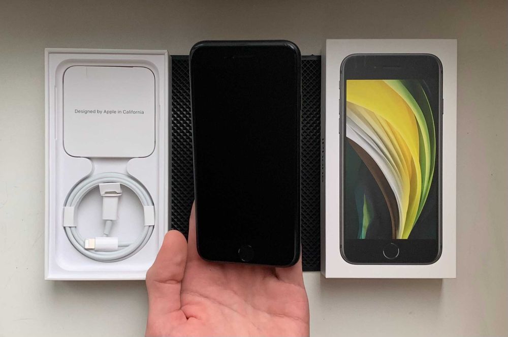 iPhone SE 2020 - 256 гб - НОВЫЙ - 100% АКБ - NEVERLOCK - BLACK