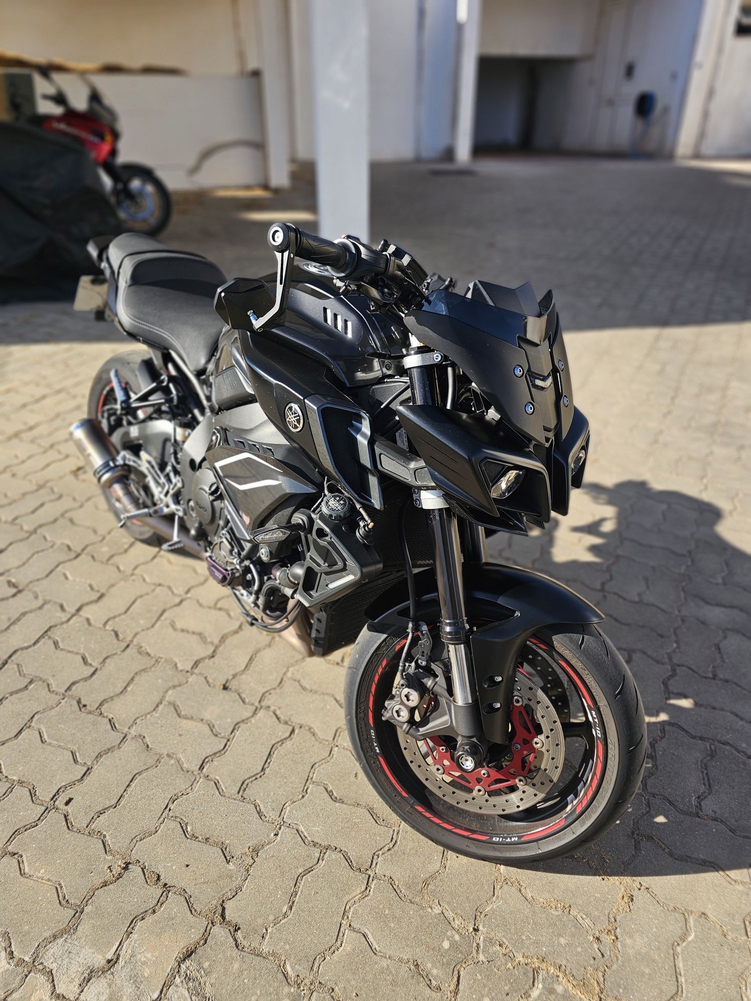 Yamaha Mt 10 2016
