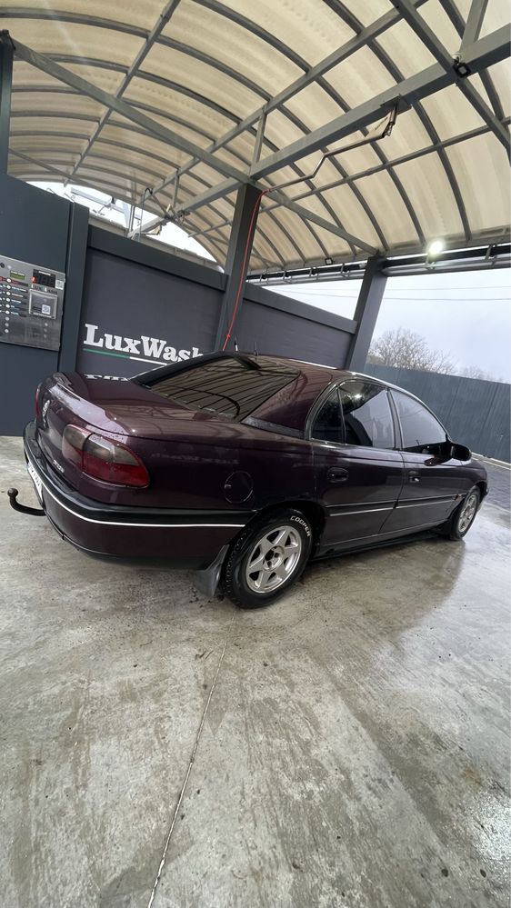 Opel omega b max