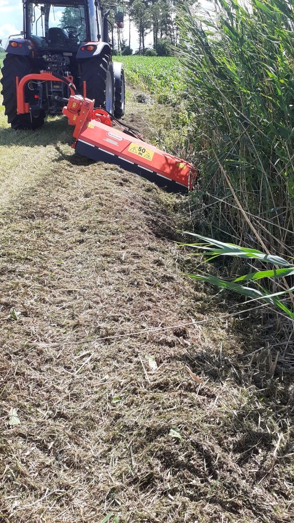 Koszenie mulczowanie trawników, nieużytków kosiarką bijakową