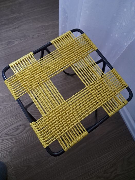 Taboret Wołkowskiego, stołek, kwietnik PRL