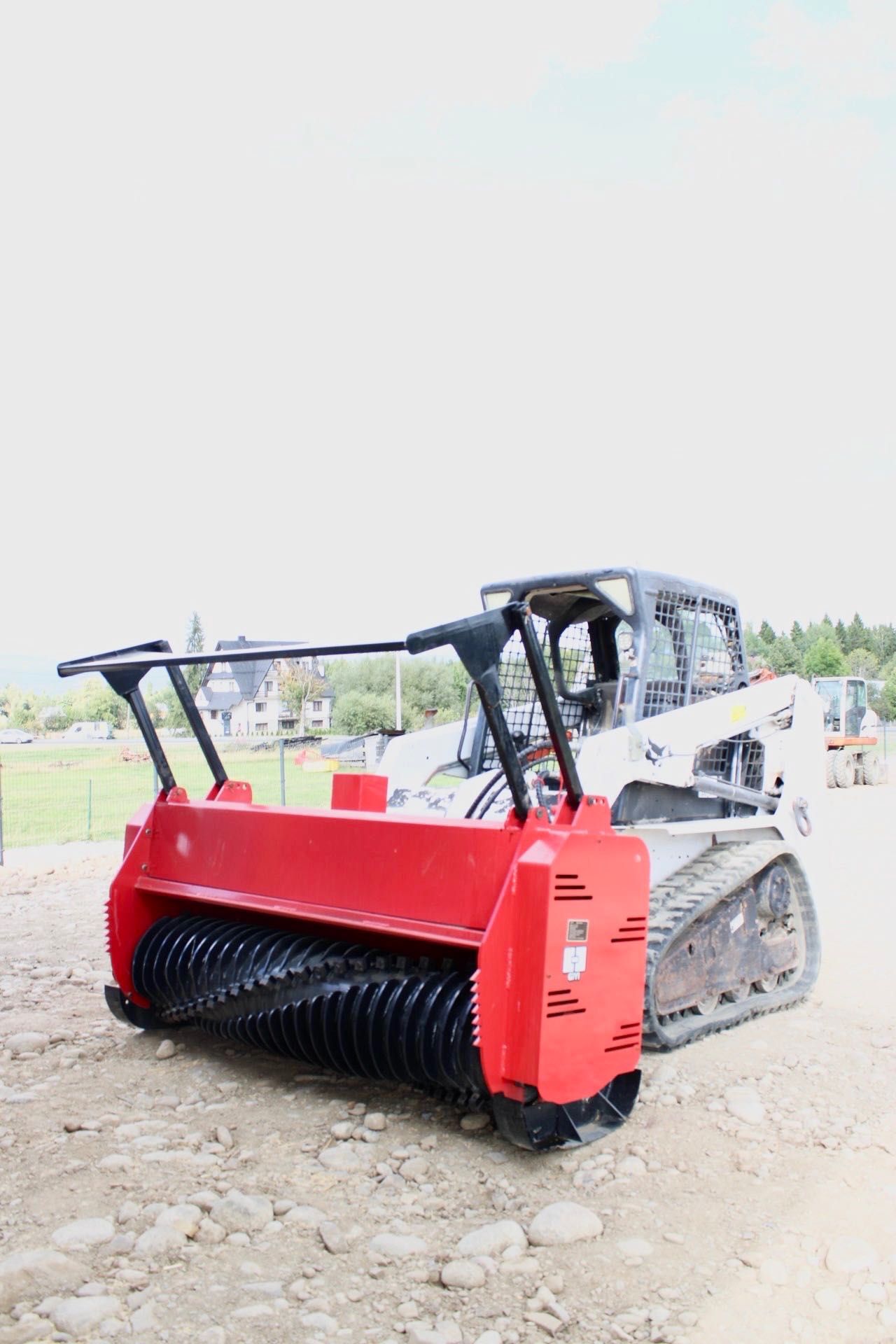 Bobcat T140 (2006) + Mulczer GIYI GY-72Pro (NOWY)