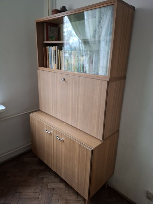 Meble mdułowe z okresu PRL