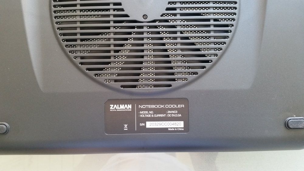 ZALMAN cooler portatil 15" e 17" - Modelo ZM-NC3