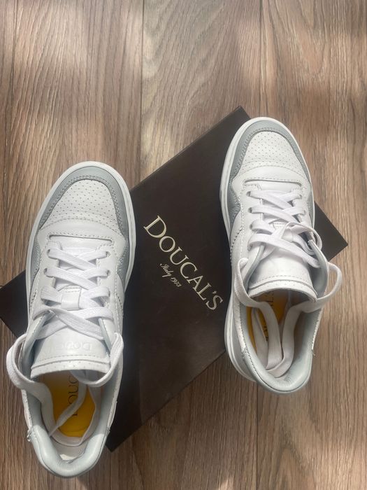 Doucal’s білі шкіряні кеди
