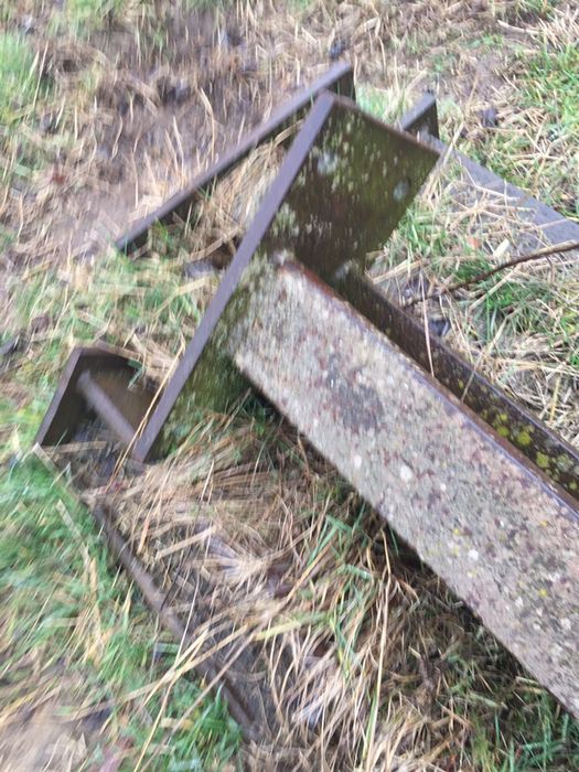 Filary stalowe 4 sztuki