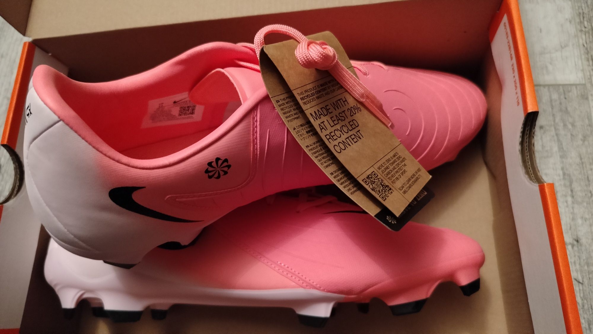 Nike Phantom GX 2 Academy, korki 46
