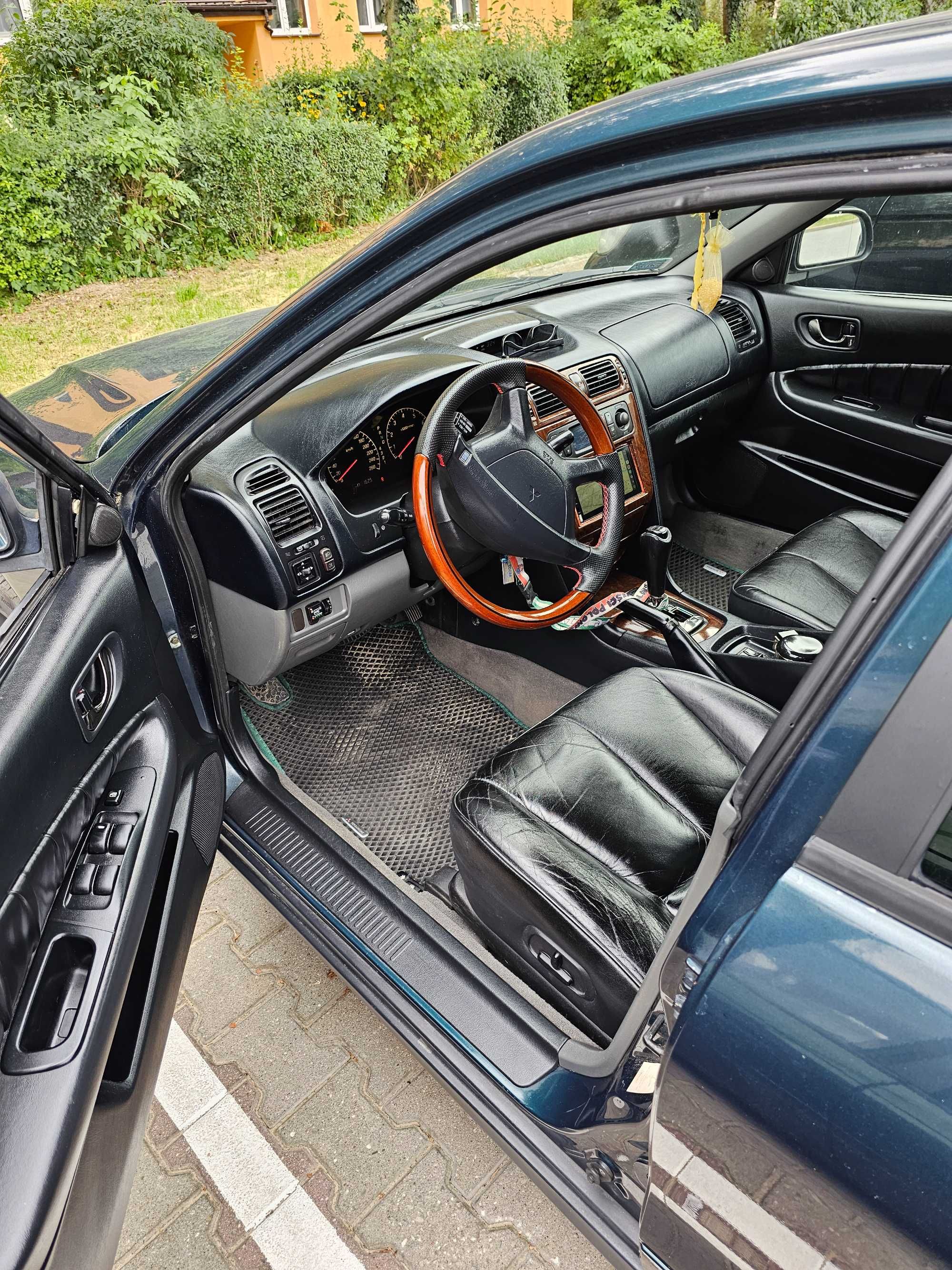 Mitsubishi Galant 2.5 v6 automat