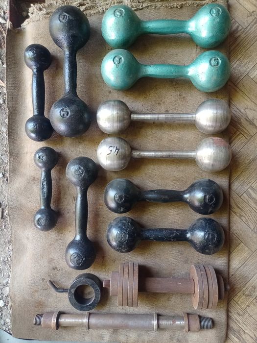 Гантели, гриф к гантели.