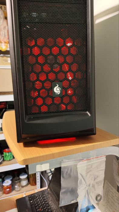 Ігоровий комп'ютер (системний блок) б.у. i5-4760К + RX 580 SSD+HDD