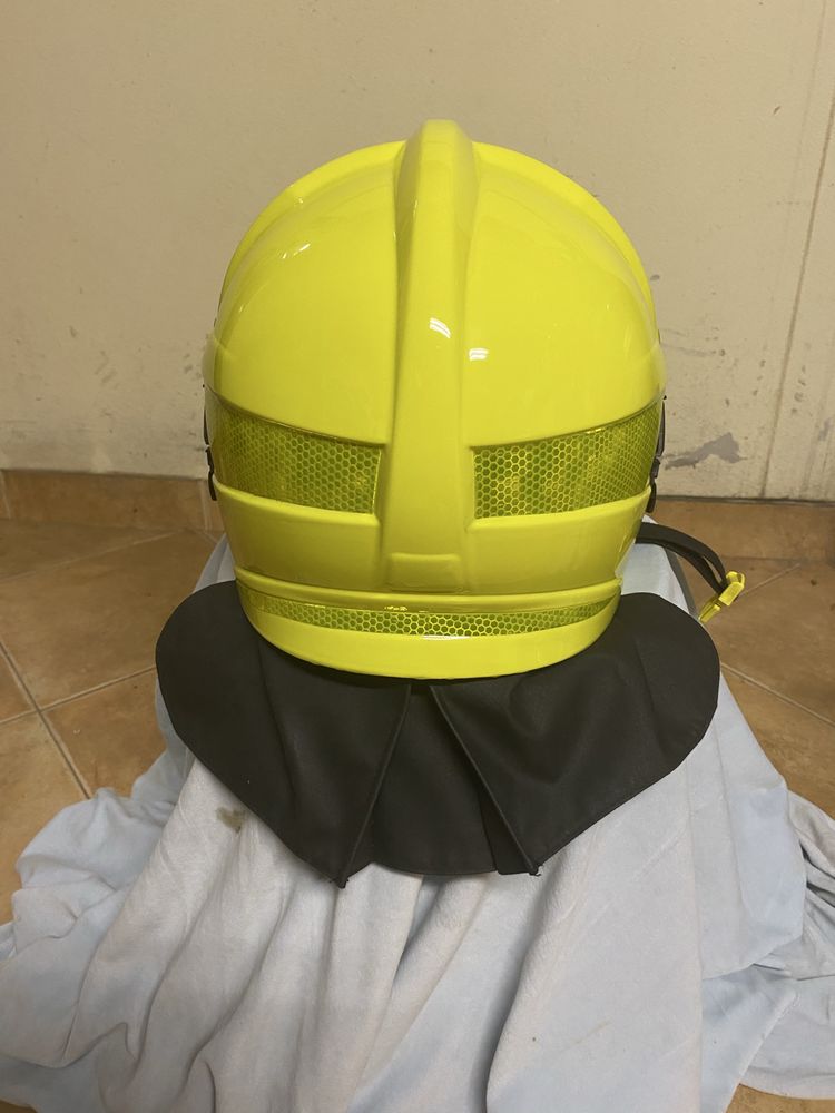 Vendo capacete MSA BOMBEIRO