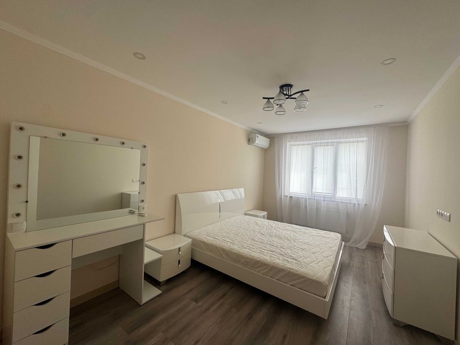 Продаж квартири Щасливе