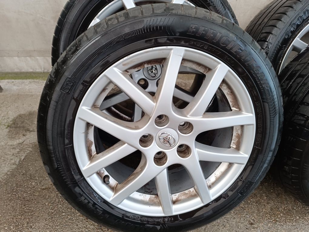 Alufelgi Toyota Corolla Verso Avensis 5x114,3 215/55 17 letnie