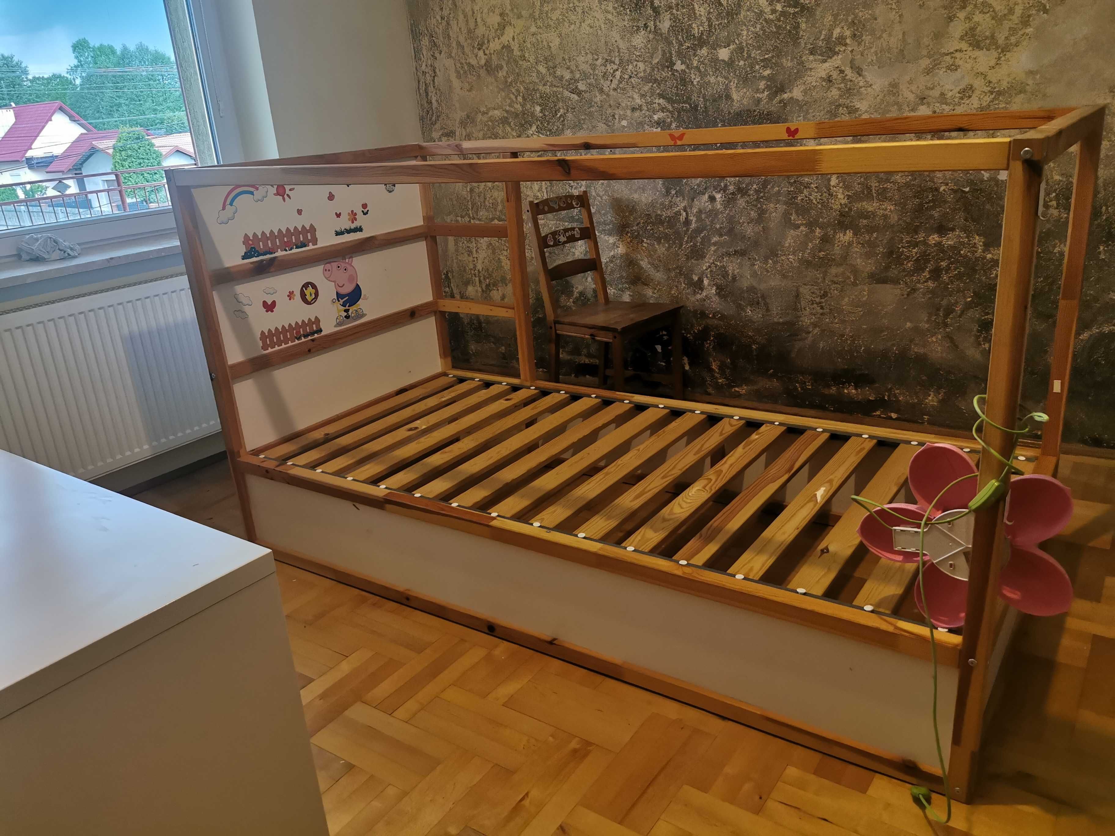 Łóżko dziecięce piętrowe