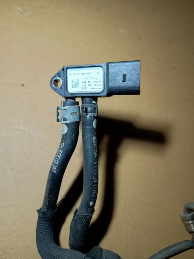 Czujnik ciśnienia spalin DPF Audi A4 B8 2.0tdi oryginał komplet