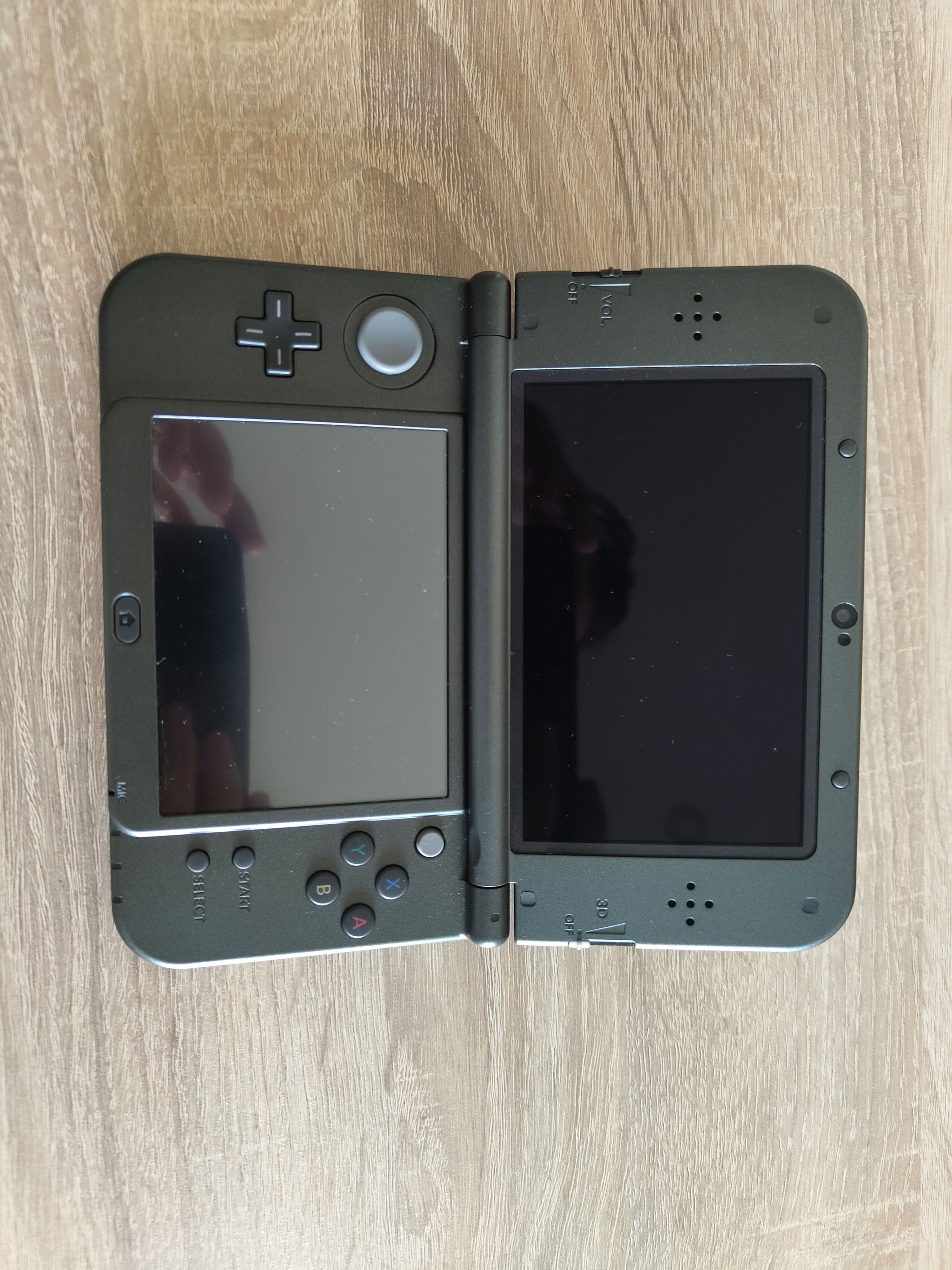 New Nintendo 3DS XL – Praticamente Nova | Menos de 6h de Uso