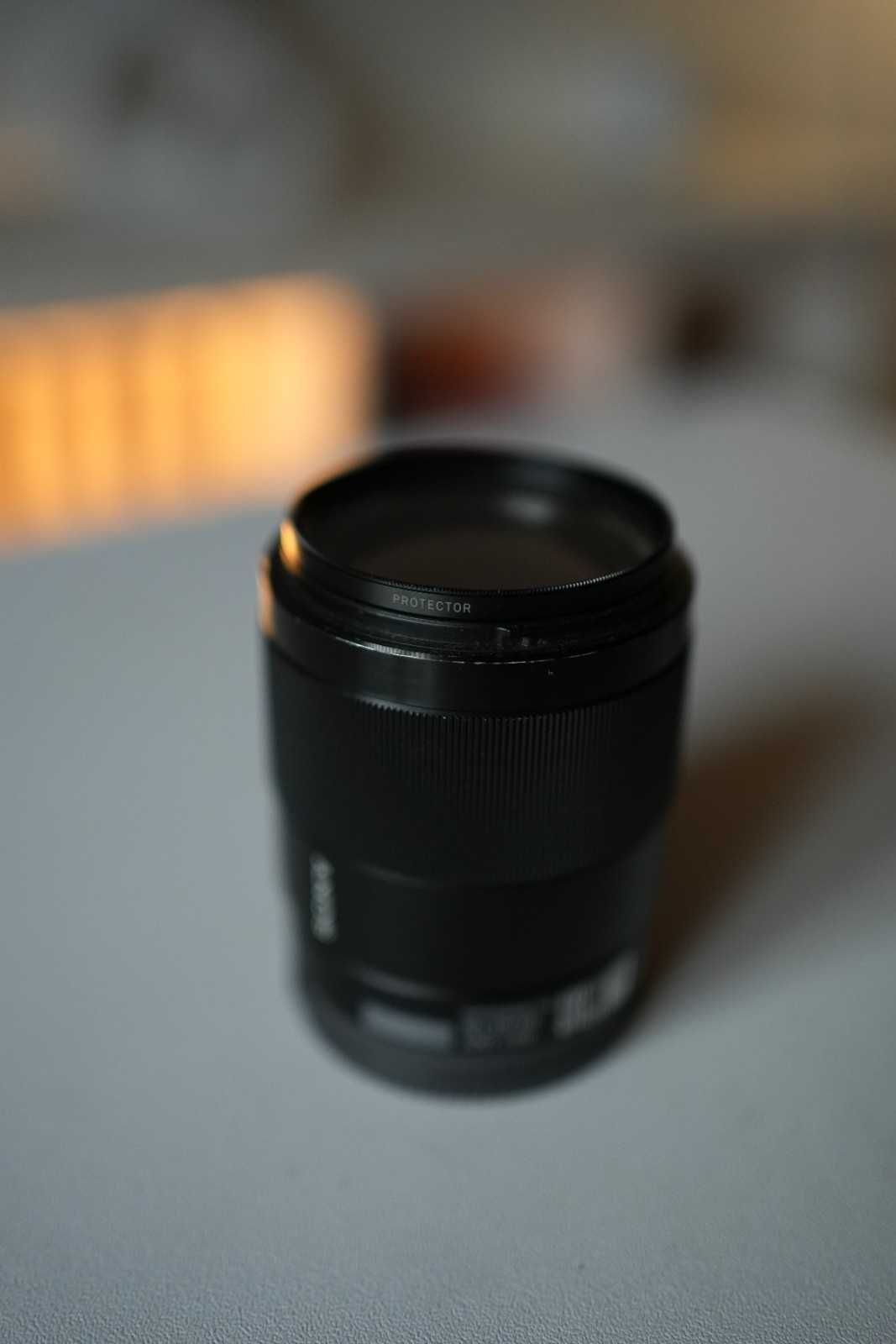 Sony 35mm f1.8 com humidade interior