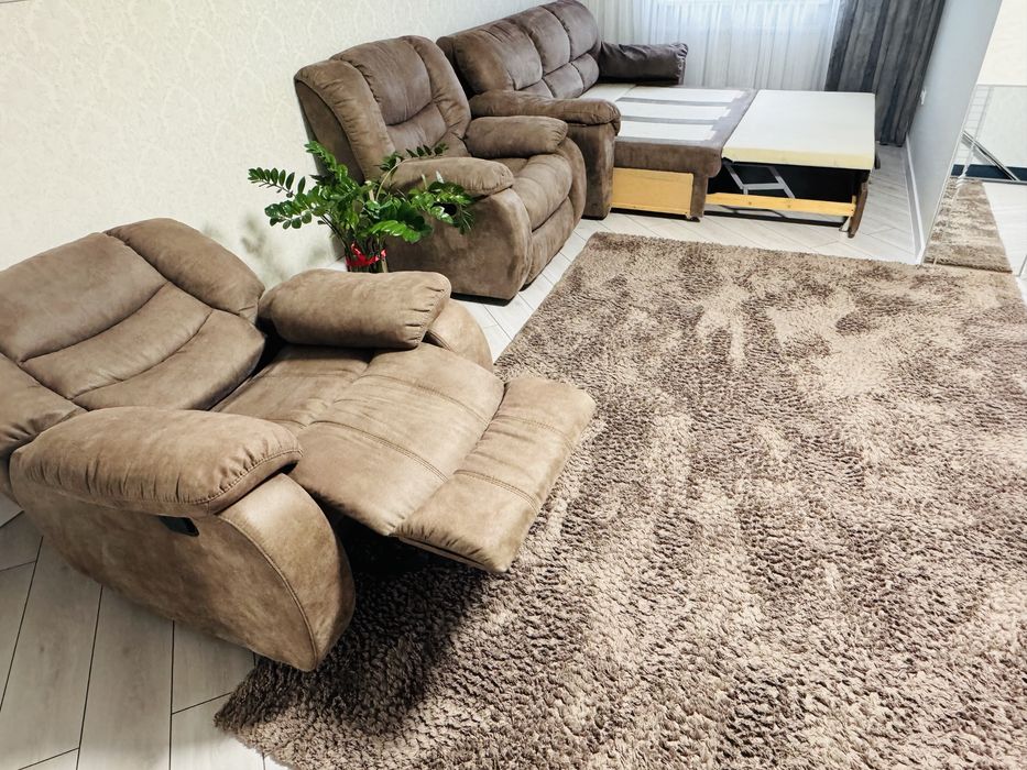 Набір мʼяких меблів для вітальні