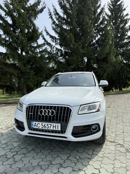 Автомобіль Audi q5 2013