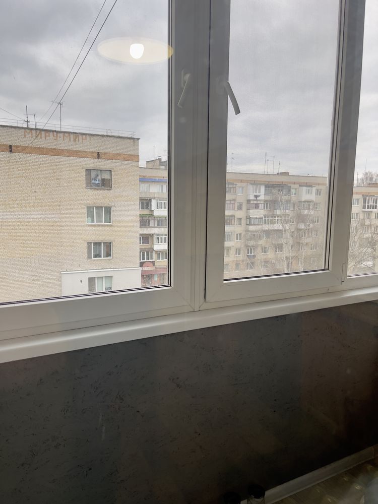 Продається трикімнатна квартира вул. Одеська
