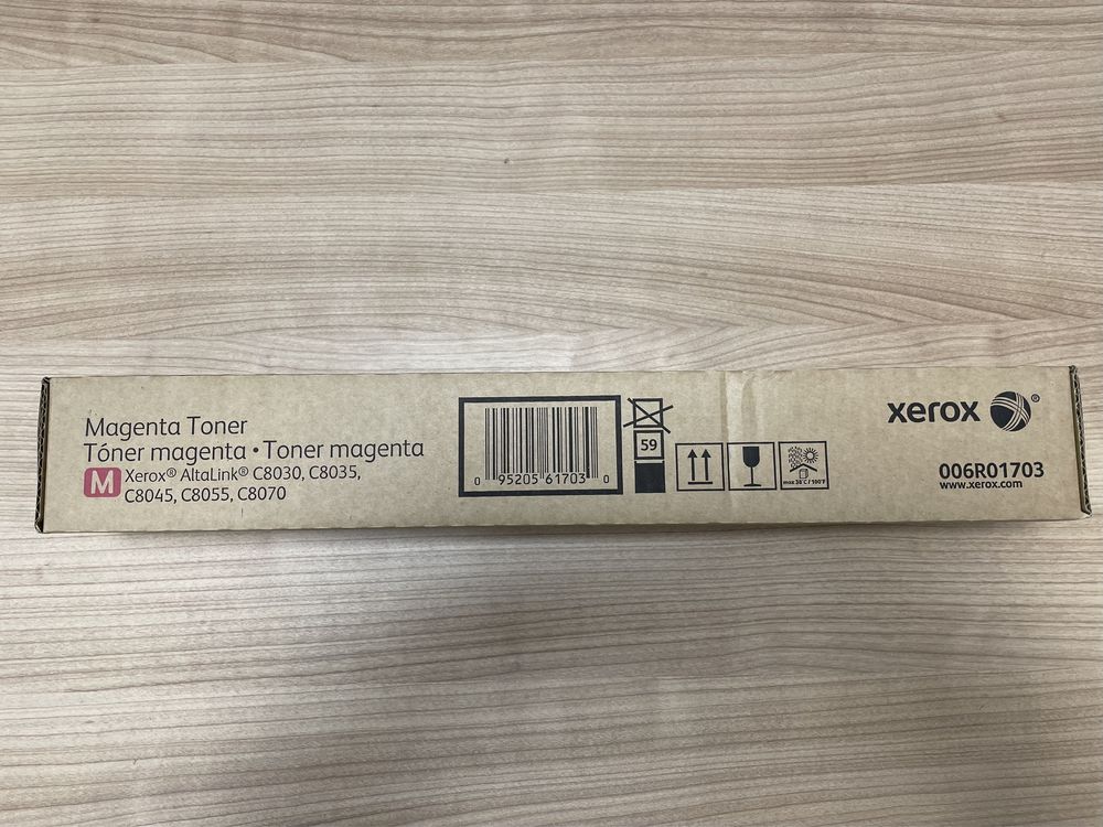 Sprzedam nowe tonery firmy Xerox (czarny, magenta, zolty, niebieski)