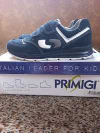Нові кросівки Primigii