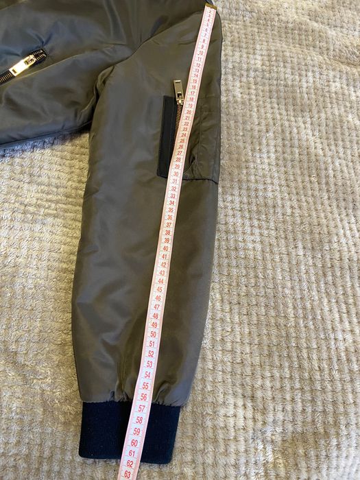 Бомбер жіночий ZARA
