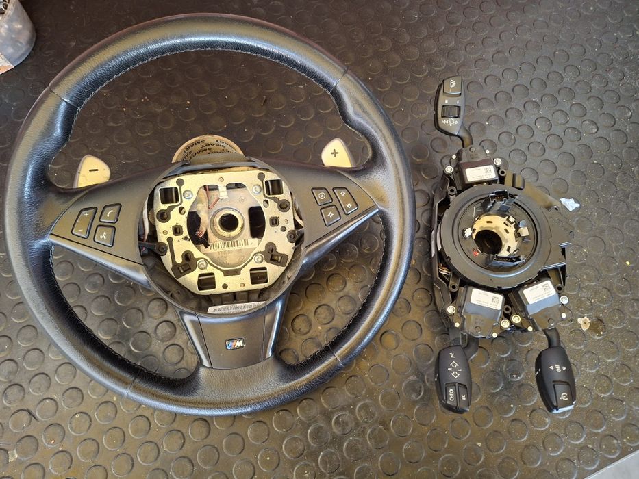 Kierownica M pakiet Łopatki BMW E60 E61 LCI LIFT Start Stop