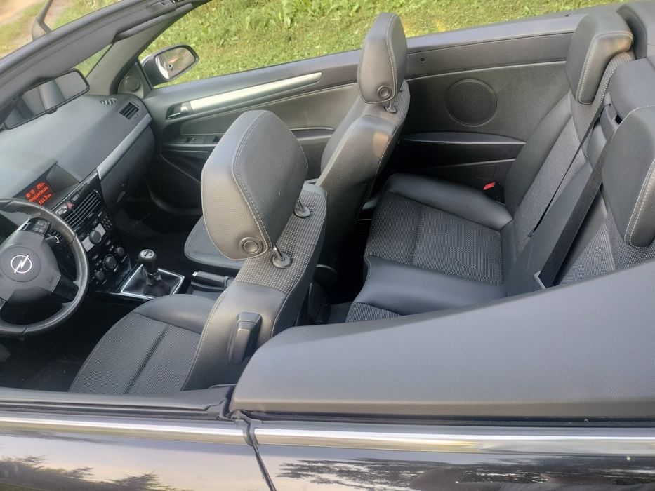 Opel Astra h cabrio 1.8