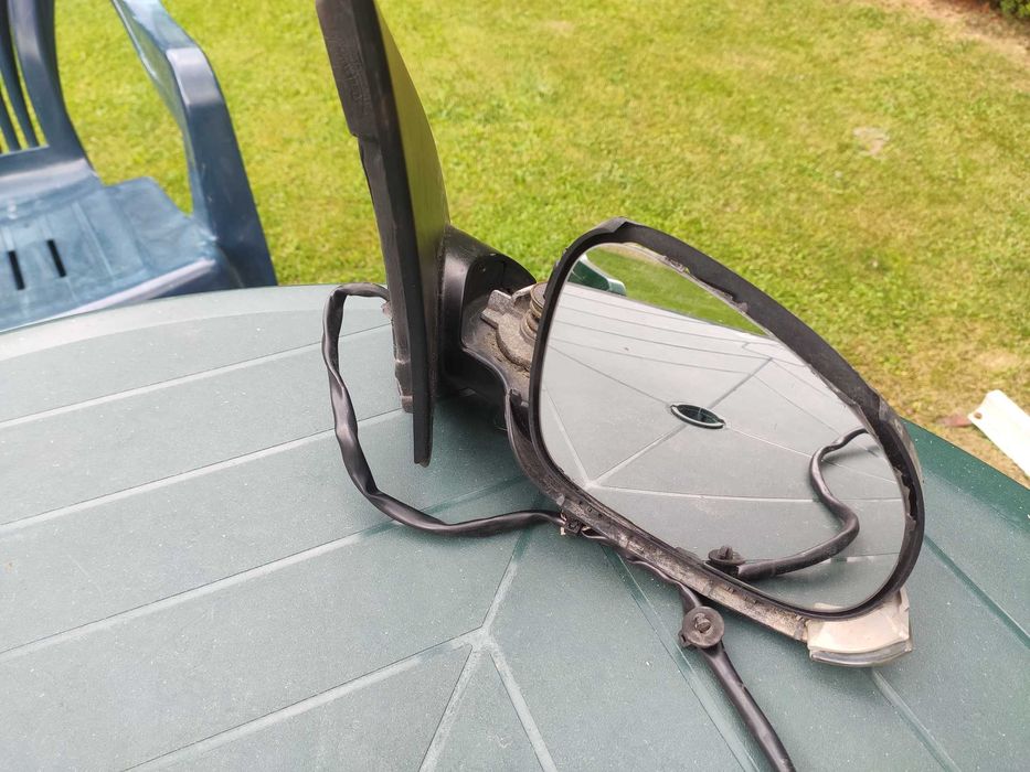 Luaterko elektryczne golf 5