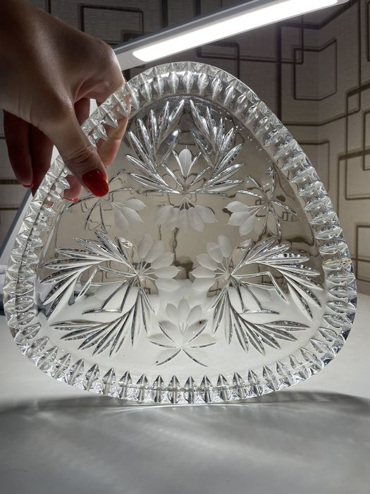 Хрусталь без сколов и дефектов