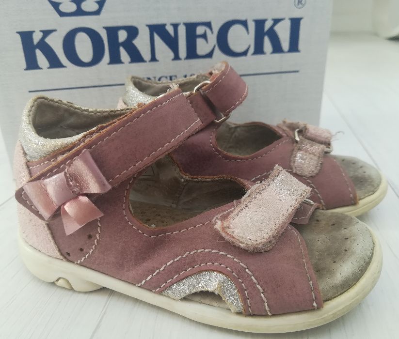 Sandałki Kornecki 21 cm, róż