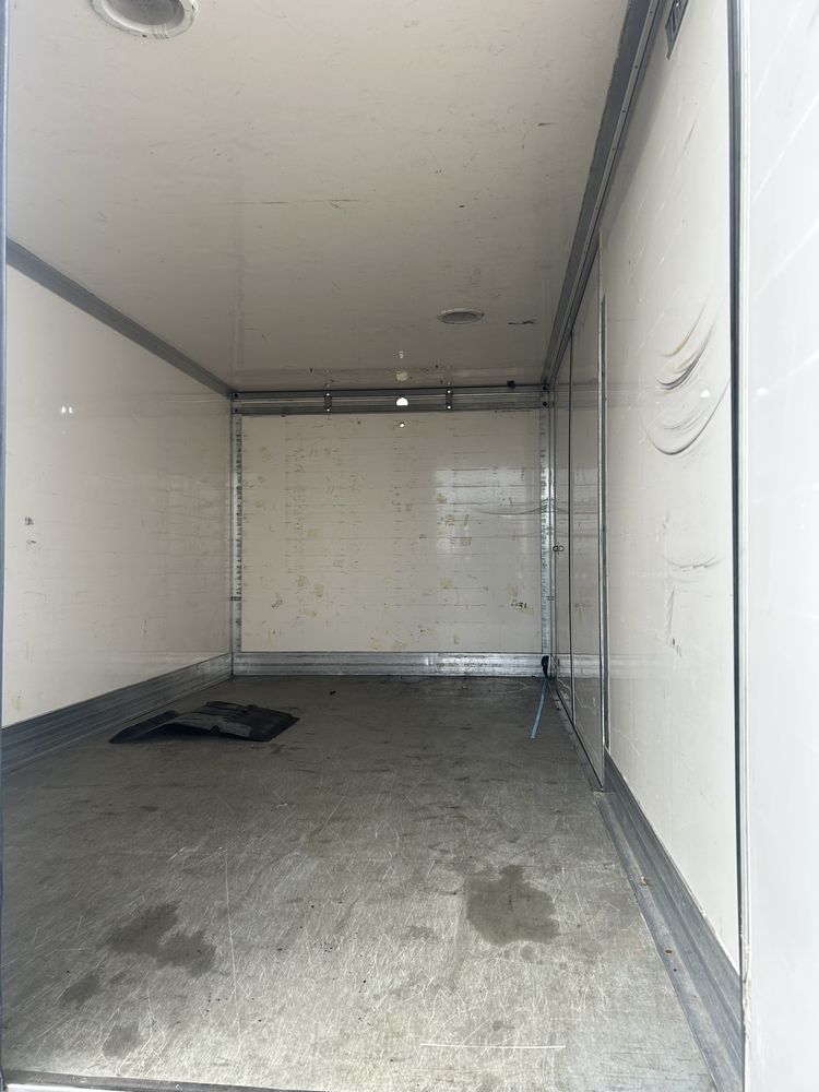 Kontener Izoterma Magazyn Garaz Zabudowa Iveco Daily Mercedes
