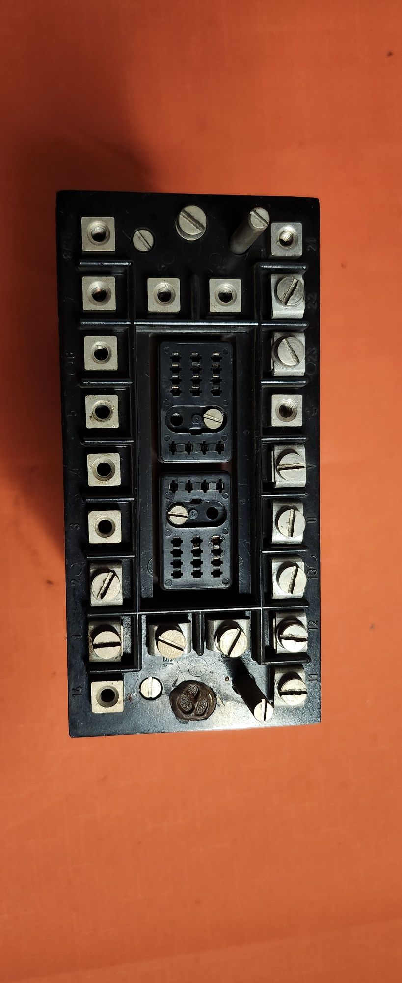 Analogowy miernik temperatury Lumel