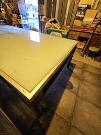 Stół przeszklony z podświetleniem stół montażowy