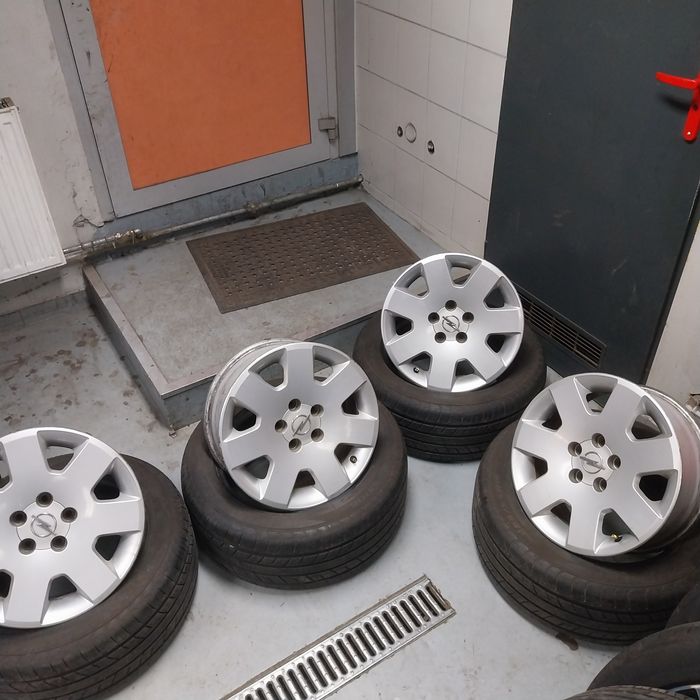 Oryginalne Felgi Aluminiowe Opel R16 5x110 7J ET 39