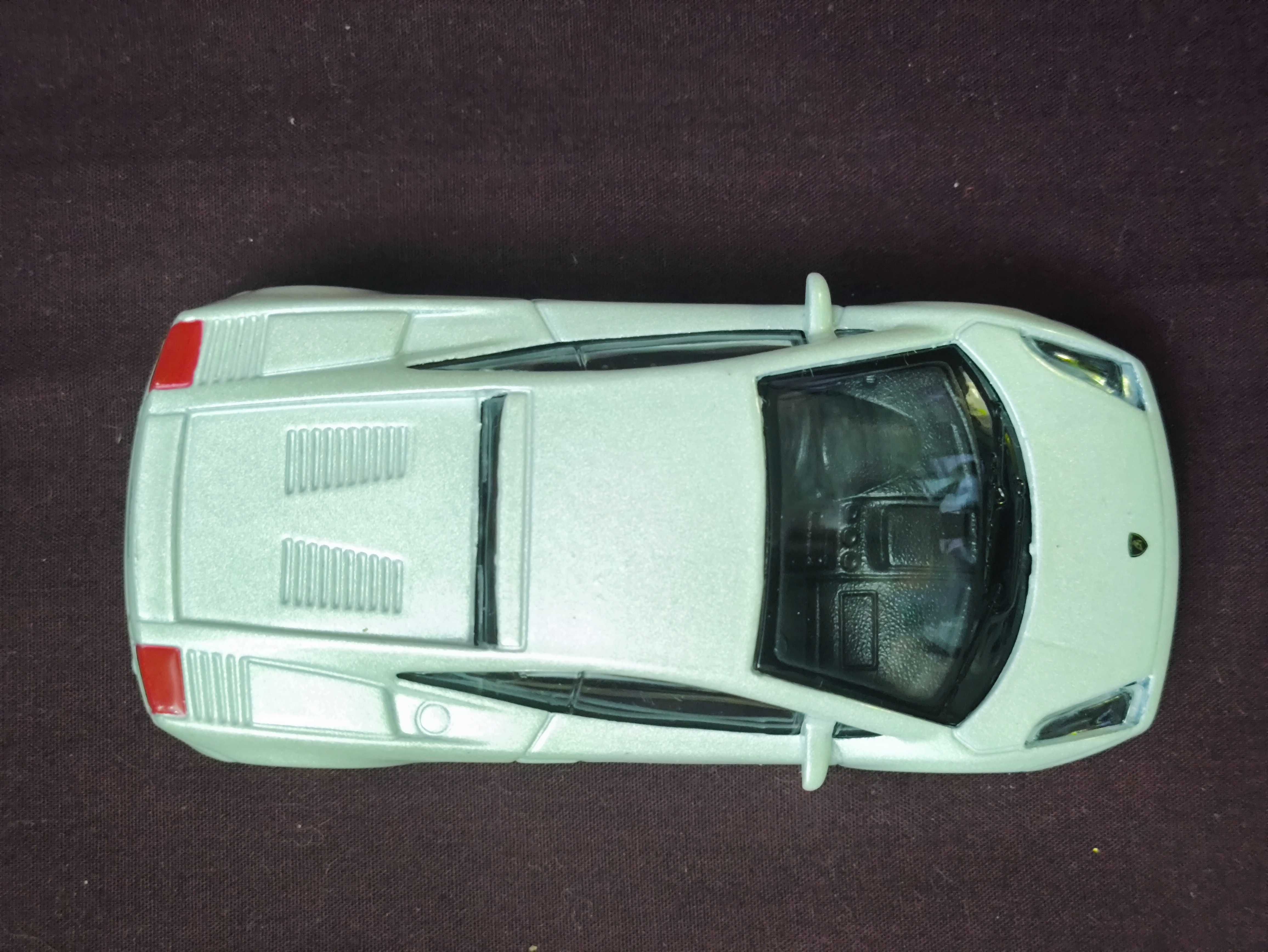 Машинка Lamborghini Gallardo 1:43 Bburago