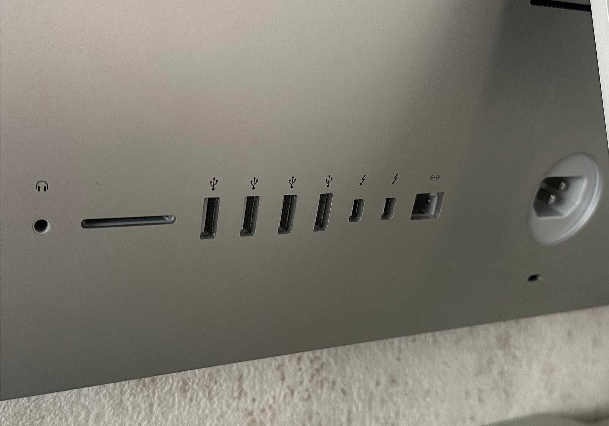 Моноблок iMac 21.5" (A1418, Late 2012, Core i5, 8 ГБ DDR3, 1 ТБ HDD)