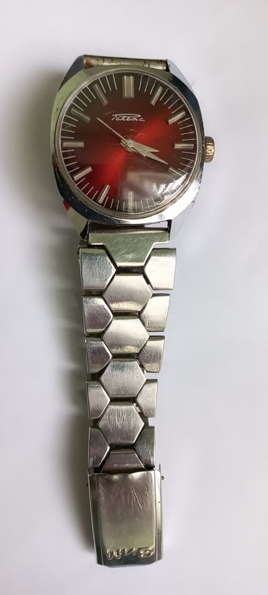 Редкие наручные часы Ракета ( конец 70-х) мужские