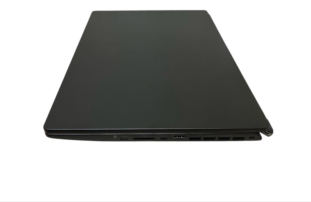 MSI CREATOR 17 4K UHD 120Hz/i7-11800H 8ядер/RTX 3070 8gb/32gb/1TB ssd