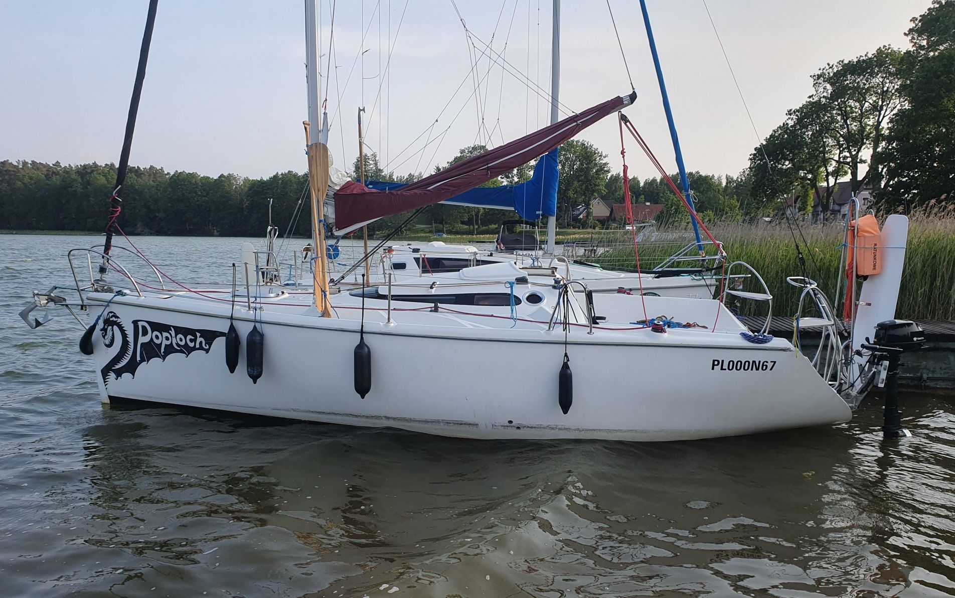 Jacht Twister  800N Mazury Czarter Ogrzewanie Lodówka